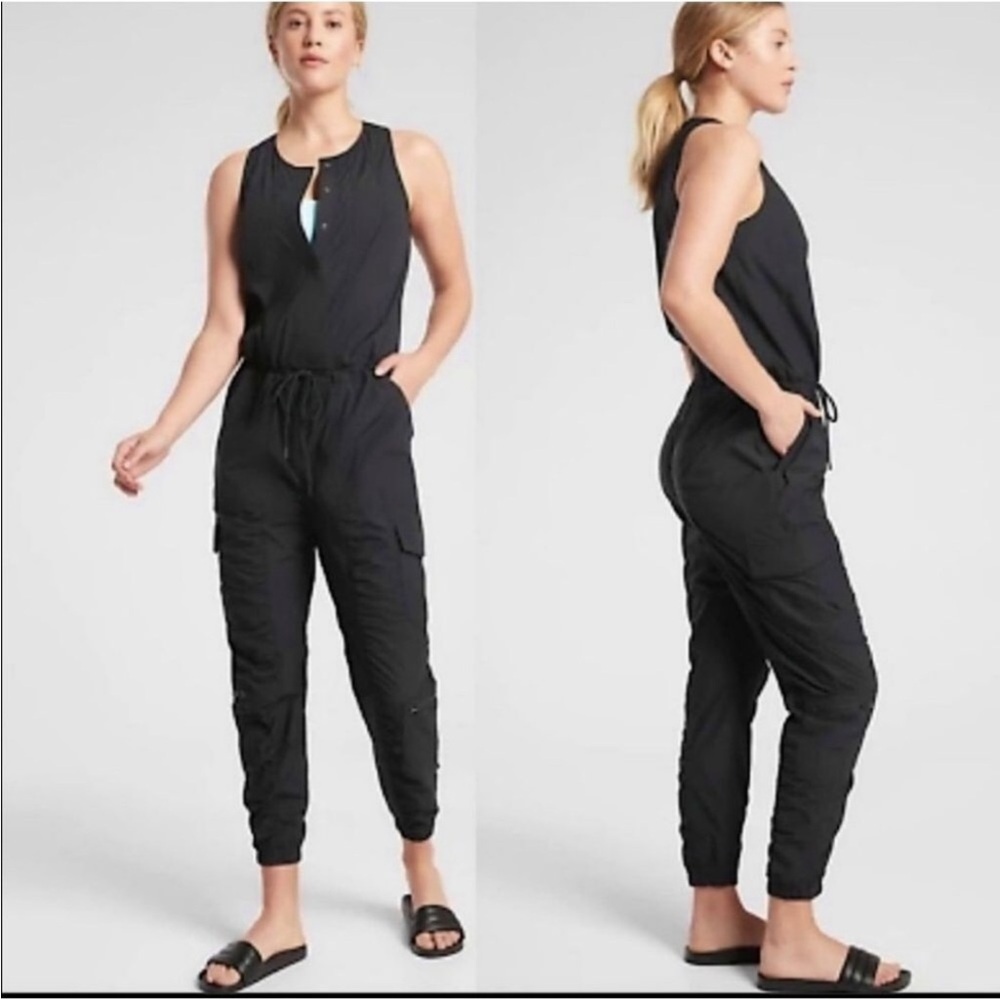 Athleta Canopy Parachute jumpsuit Black Size 6